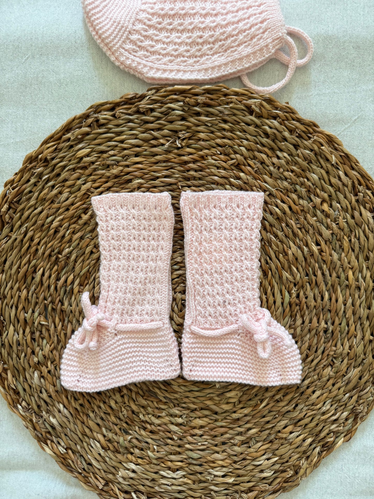 Patucos ochitos rosa